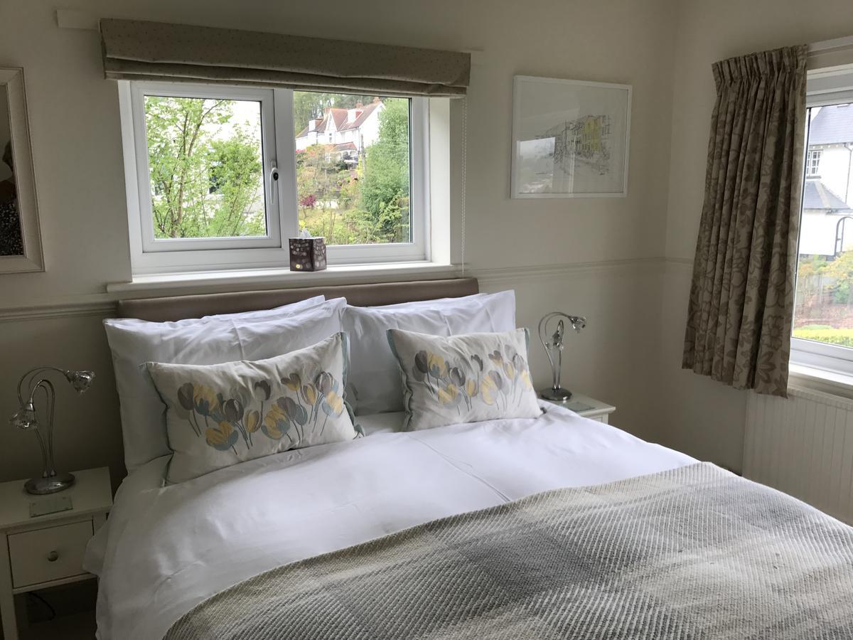 סידמות' Coombe Bank Guest House מראה חיצוני תמונה