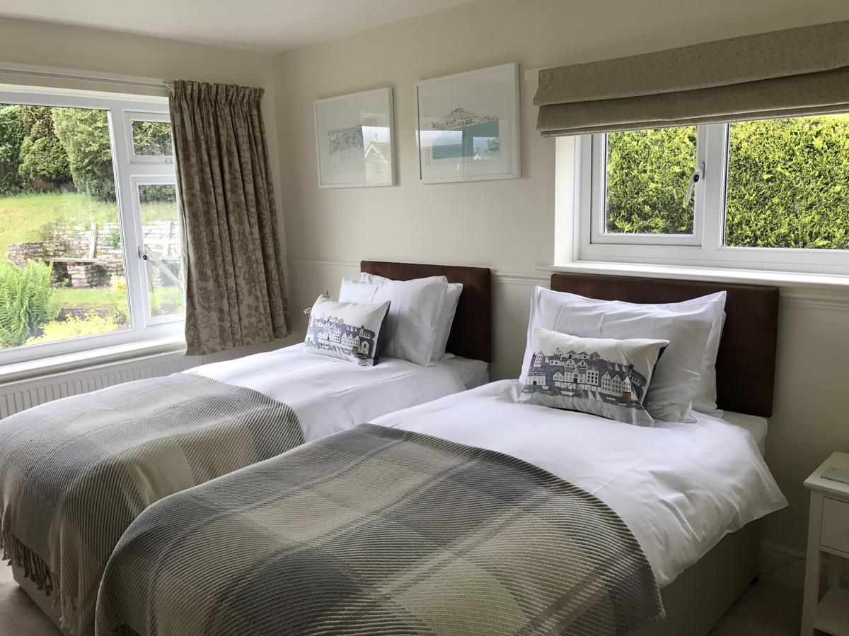 סידמות' Coombe Bank Guest House מראה חיצוני תמונה